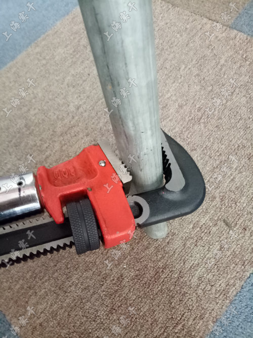 数显扭力草莓APP色版安装图片(可配管钳头)